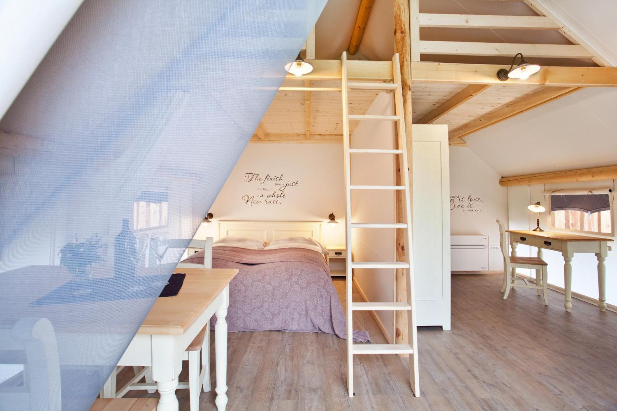 Herbal Glamping Resort Ljubno Екстериор снимка