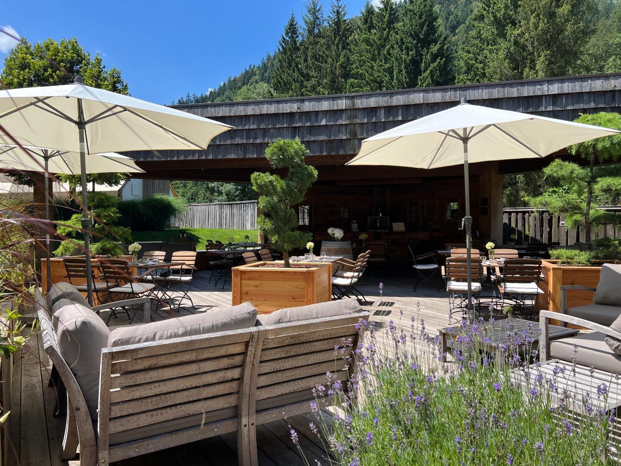 Herbal Glamping Resort Ljubno Екстериор снимка